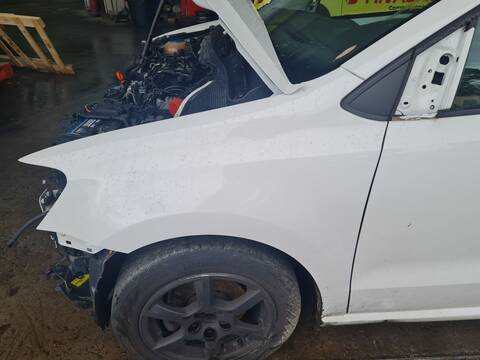 Aleta Delantera Izquierda Volkswagen Polo ADVANCE 90CV 66KW