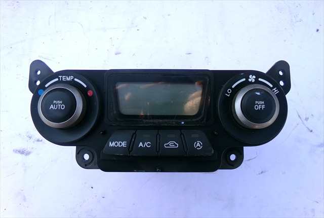Foto 1ª: Mando Calefacción A. A. Kia Cerato 2.0 CRDI 2004-2009 [D4EA] (2005)