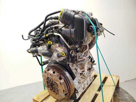 Foto 4ª: Despiece Motor Volkswagen T-Roc 1.5 TSI 150CV 110KW [DXDB] (2023)