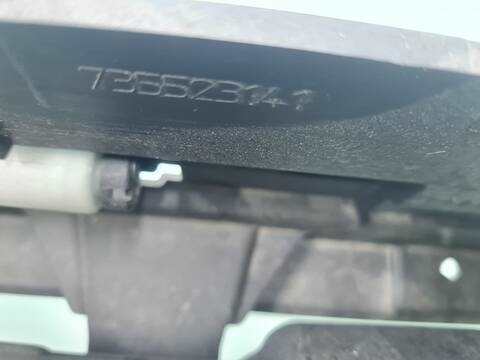 Foto 3ª: Guantera Fiat 500 BASIC 84CV 62KW [199B4000] (2014)