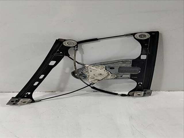 Foto 2ª: Elevalunas Eléctrico Delantero Izquierdo Mercedes Clase C 160 2.2 CDI CAT 143CV [611962] (2000)