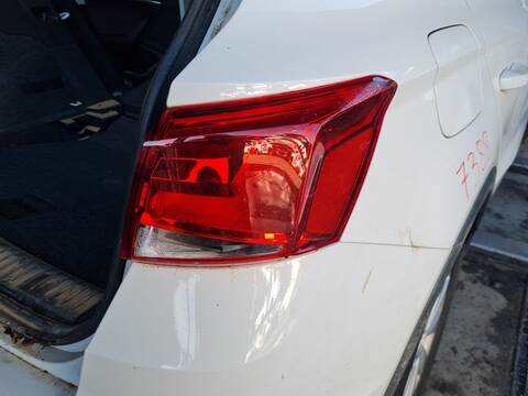 Foto 4ª: Piloto Trasero Derecho Seat Arona 1.0 TSI STYLE [DKLA] (2019)