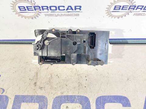 Foto 3ª: Mando Calefacción A. A. Mercedes Clase A 140 1.4 CAT 82CV [M166940] (1997)