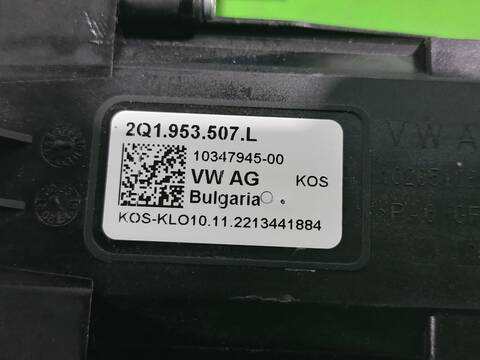 Foto 3ª: Mando Multifuncion Volkswagen T-Cross ADVANCE 95CV 70KW [DKLA, DUSB, CHZL, DL] (2022)