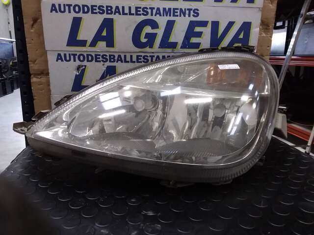 Foto 1ª: Faro Izquierdo Mercedes Clase A 140 1.4 (2003)
