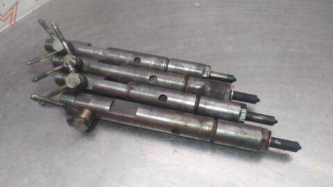 Foto 1ª: Inyectores Land Rover Discovery TDI 5-PTAS.) 113CV 83KW [D21L] (1995)