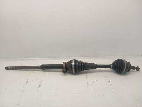 Transmision Delantera Derecha Volvo XC 90 D5 EXECUTIVE 7 ASIENTOS) 136KW) 185CV