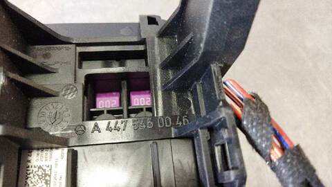 Caja Reles Fusibles Mercedes Vito 109/111 CDI LANG 447.703) 114CV 84KW
