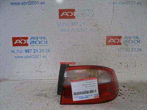 Piloto Trasero Derecho Renault Laguna 2.0 16V BG00 BG0K BG0P BG0W) 135CV 99KW