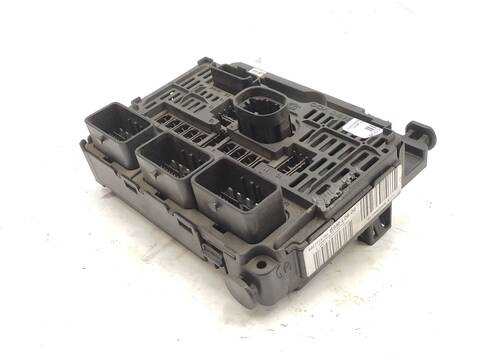 Caja Reles Fusibles Citroen C5 2.0 HDI RCRHRH) 136CV 100KW