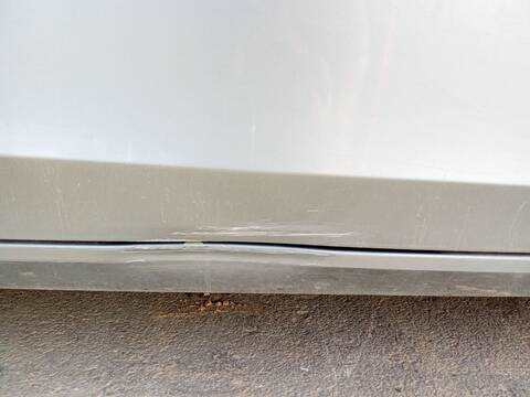 Foto 3ª: Puerta Delantera Derecha Audi A4 2.7 TDI 190CV 140KW [CAMA,CGKA] (2011)