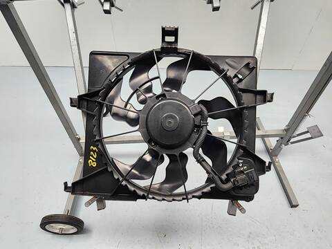 Foto 2ª: Electroventilador Hyundai i20 KLASS ACTIVE CROSSOVER 90CV 66KW [D4FC] (2016)