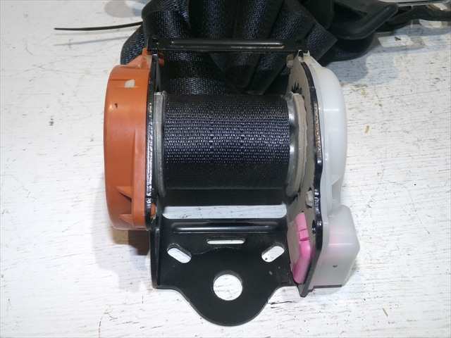 Foto 3ª: Cinturón Trasero Derecho Suzuki Grand Vitara 1.9 DCI 2006-2015 [F9Q] (2013)