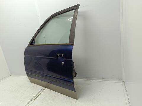 Foto 3ª: Puerta Delantera Izquierda Mitsubishi Montero 2.5 TD GLS 99CV 73KW [4D56] (2000)