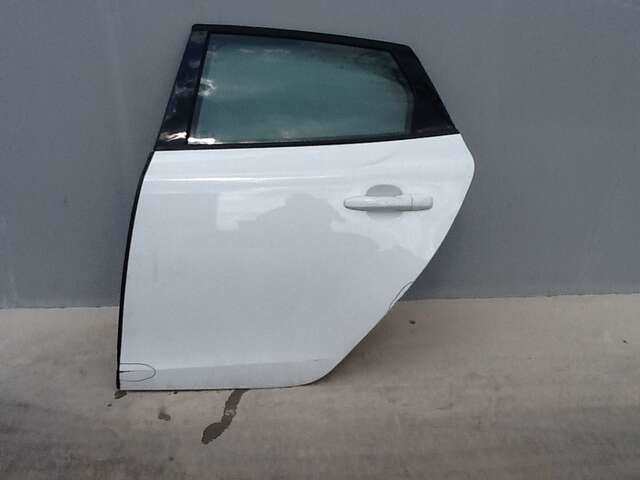 Foto 1ª: Puerta Trasera Izquierda Volvo V40 1.6 D FAMILIAR (2013)