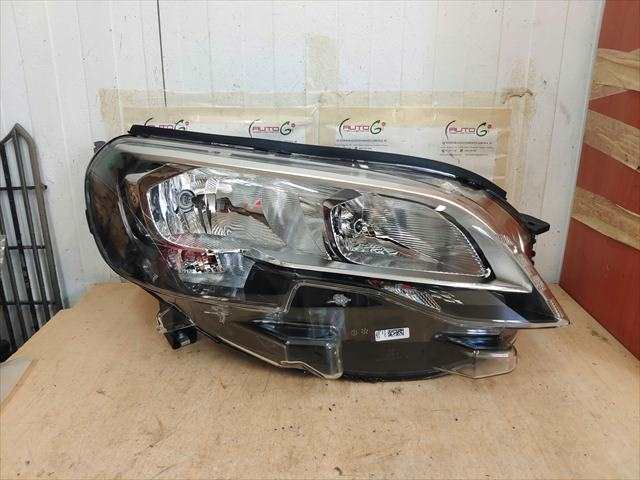 Faro Derecho Peugeot Expert .