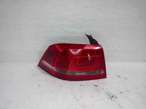 Piloto Trasero Izquierdo Volkswagen Passat ADVANCE BLUEMOTION 105CV