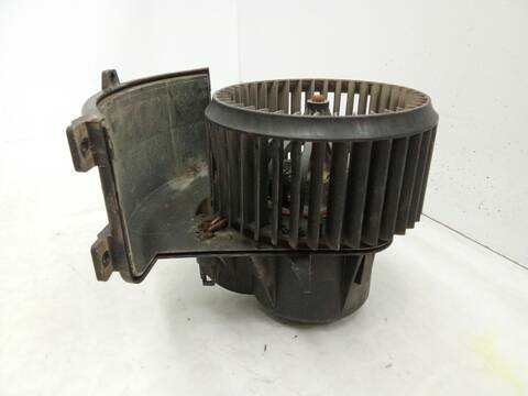 Foto 2ª: Ventilador de Calefacción Volkswagen Transporter 2.0 TDI 140CV 103KW FURGONETA [CAAC,CCHA] (2010)