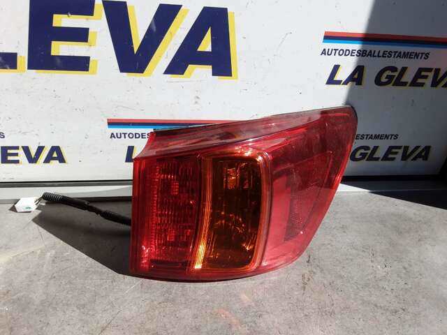Piloto Trasero Derecho Lexus IS 2.5 V6208CV 0CV