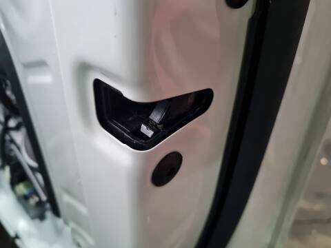 Cerradura Puerta Delantera Derecha Volkswagen Tiguan R LINE 150CV