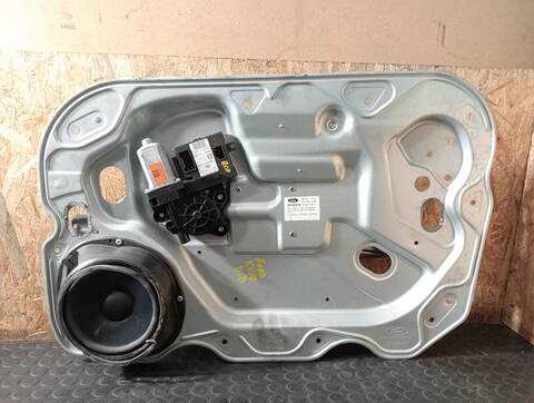 Elevalunas Eléctrico Delantero Derecho Ford Kuga BAQUEIRA BERET 136CV