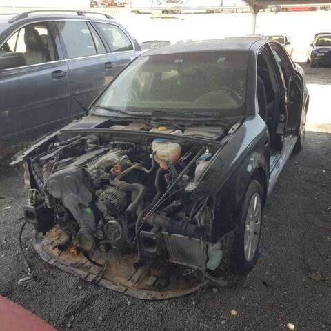 Puerta Delantera Izquierda Audi A4 2.0 TDI