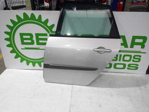 Puerta Trasera Izquierda Renault Scenic 1.9 DCI DIESEL 131CV 96KW