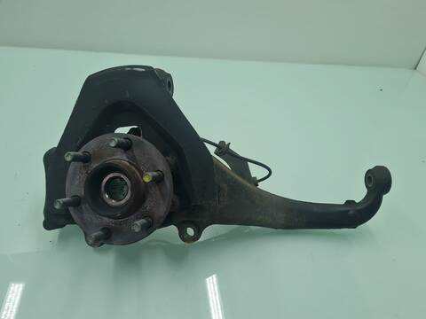 Foto 3ª: Mangueta Delantera Izquierda Nissan Pathfinder 2.5 DCI DIESEL CAT 171CV 126KW [YD25DDTI] (2005)