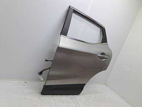 Foto 3ª: Puerta Trasera Izquierda Nissan Qashqai N-STYLE 116CV 85KW [K9K] (2020)
