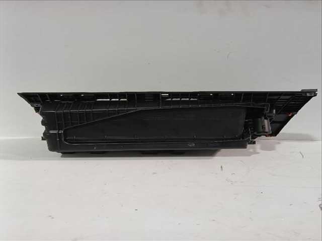 Foto 3ª: Guantera Toyota Corolla 1.8 VVTI HYBRID ZWE219) 140CV [2ZR-FXE] (2018)