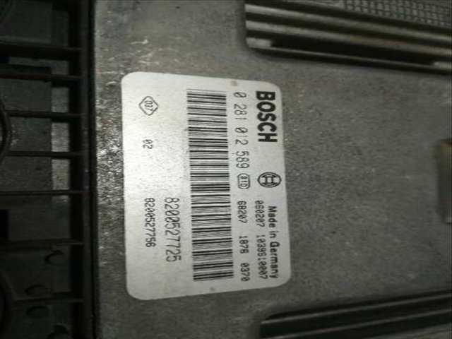 Foto 2ª: Centralita Motor ECU Renault Megane EMOTION BERLINA 90CV 66KW II CLASSIC BERLINA [F9Q808] (2006)
