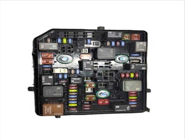 Caja Reles Fusibles Opel Astra SELECTIVE PRO START/STOP 136CV