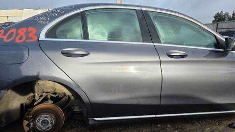 Puerta Trasera Derecha Mercedes Clase C 160 651921 BERLINA AUT.