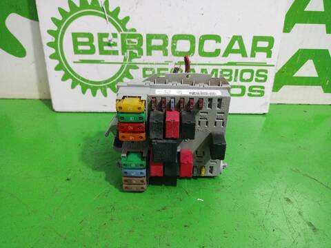 Caja Reles Fusibles Lancia Y 1.3 MULTIJET 16V ARGENTO 10.2006 ) 75CV