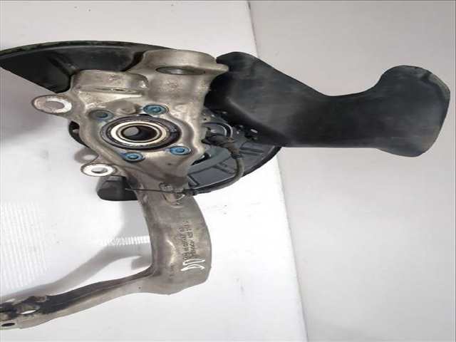 Foto 2ª: Mangueta Delantera Derecha Volkswagen Phaeton 3.0 V6 TDI 4MOTION 240CV [CARB CEXA] (2002)