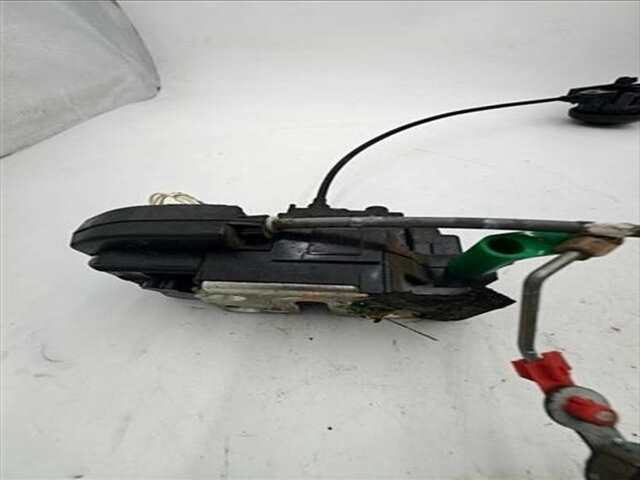 Foto 3ª: Cerradura Puerta Delantera Derecha Nissan NV200 1.5 EVALIA ACENTA [1.5 LTR. - 66 KW DCI CAT] [K9K]