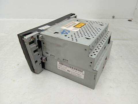 Foto 3ª: Sistema Audio Radio CD Mercedes Clase E 180 E 320 CDI 211.026) 204CV 150KW [OM 648.961] (2005)