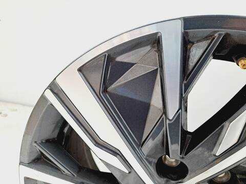 Foto 3ª: LLanta Chapa Hyundai Tucson KLASS 2WD 150CV 110KW [G4FP] (2023)