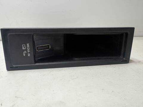 Foto 2ª: Centralita Motor ECU Volkswagen Touran VERSION INDEFINIDA (2005)