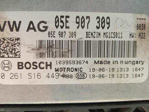 Foto 4ª: Centralita Motor ECU Skoda Octavia 1.5 16V TSI ACT 150CV 110KW [DADA] (2019)