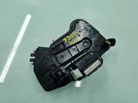 Cerradura Puerta Delantera Izquierda Toyota Hilux DOBLE CABINA DLX 4X4 149CV 110KW
