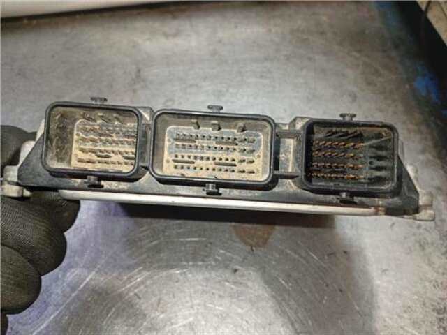 Foto 3ª: Centralita Motor ECU Citroen C4 1.6 AVATAR [1.6 LTR. - 80 KW 16V HDI FAP]