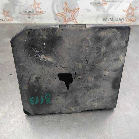 Foto 2ª: Caja Reles Fusibles Nissan Qashqai TEKNA 106CV 78KW [D-K9K] (2008)