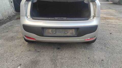 Paragolpes Trasero Fiat Punto 1.4 G 77CV 57KW EVO PUNTO 199) 199A2000
