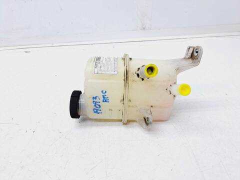 Deposito Liquido Direccion Toyota Prius ADVANCE 99CV 73KW