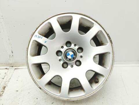 Foto 1ª: LLanta Chapa Bmw Serie 7 720 326CV 240KW (2000)