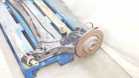 Foto 2ª: Puente Trasero Peugeot 308 GT LINE 113CV 83KW (2015)