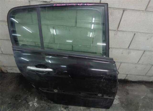 Foto 3ª: Puerta Trasera Derecha Renault Megane 1.5 AUTHENTIQUE [1.5 LTR. - 74 KW DCI DIESEL] II BERLINA 5P (10.2002-_) [K9KF728]
