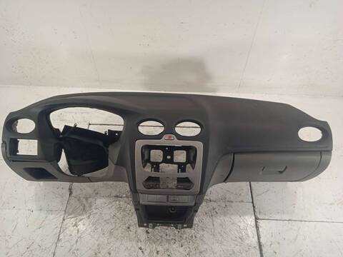 Salpicadero Ford Focus 1.6 TDCI CAT 109CV 80KW