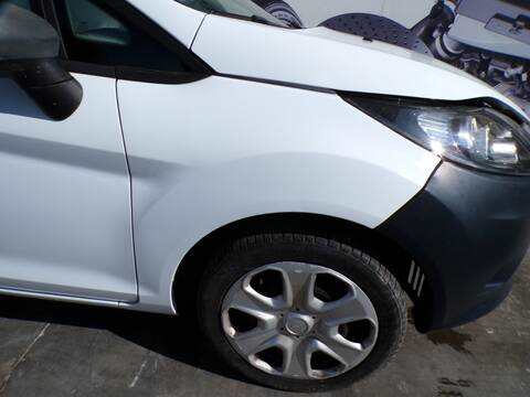 Aleta Delantera Derecha Ford Fiesta SNJB